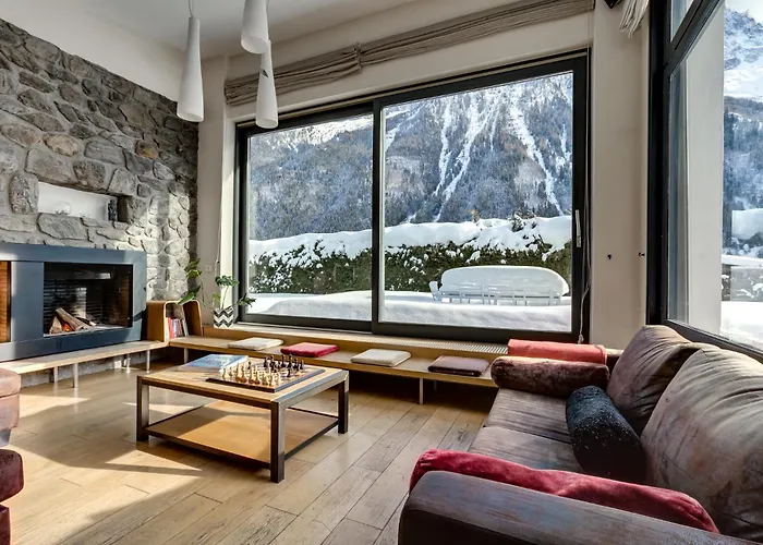 Chalet Safari. Face Au Mont-blanc. Chamonix