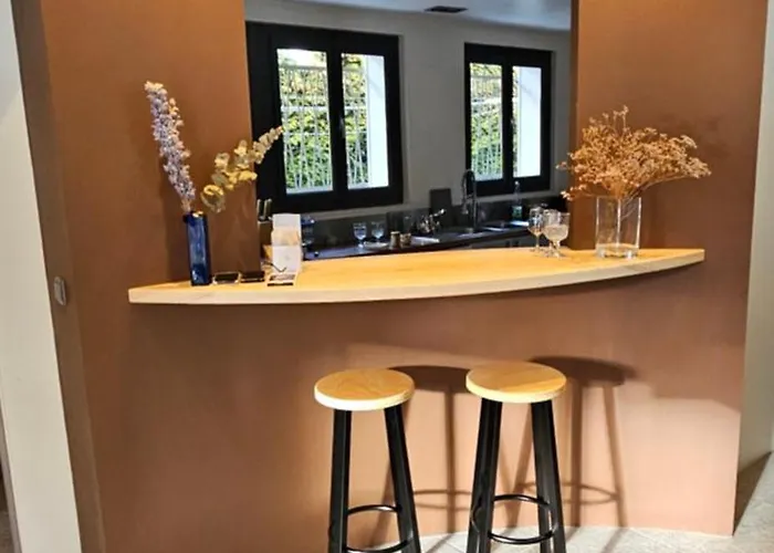 Safari. Face Au Mont-blanc. 木屋 *