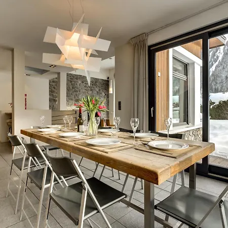 Dağ evi Safari. Face Au Mont-blanc. Chamonix